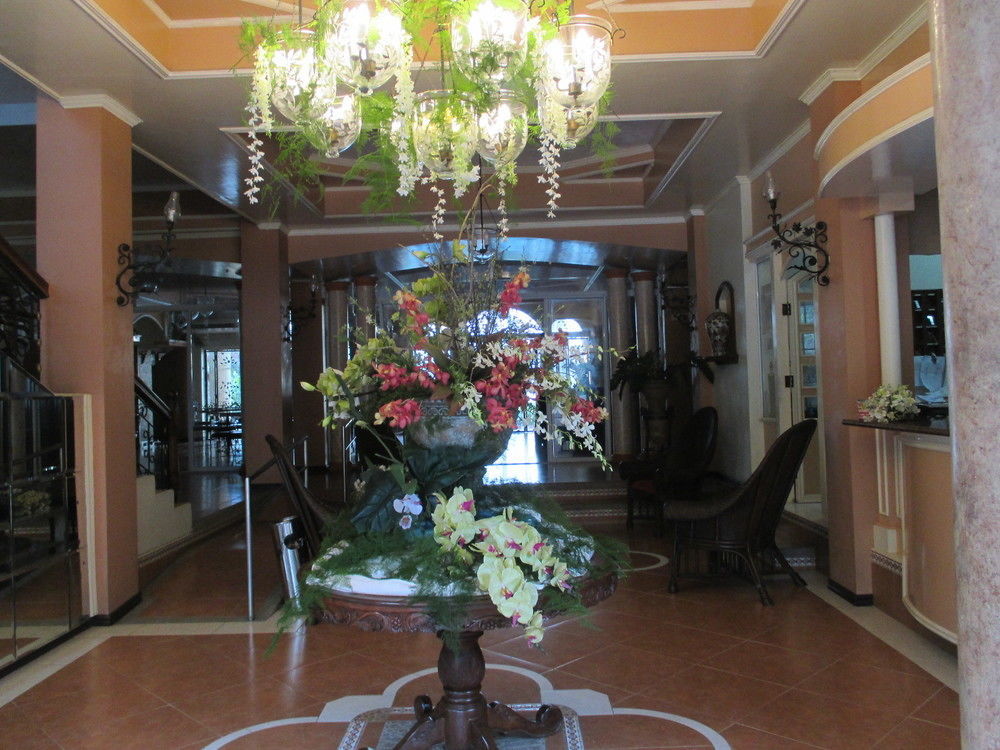 Chateau Del Mar Davao Zewnętrze zdjęcie